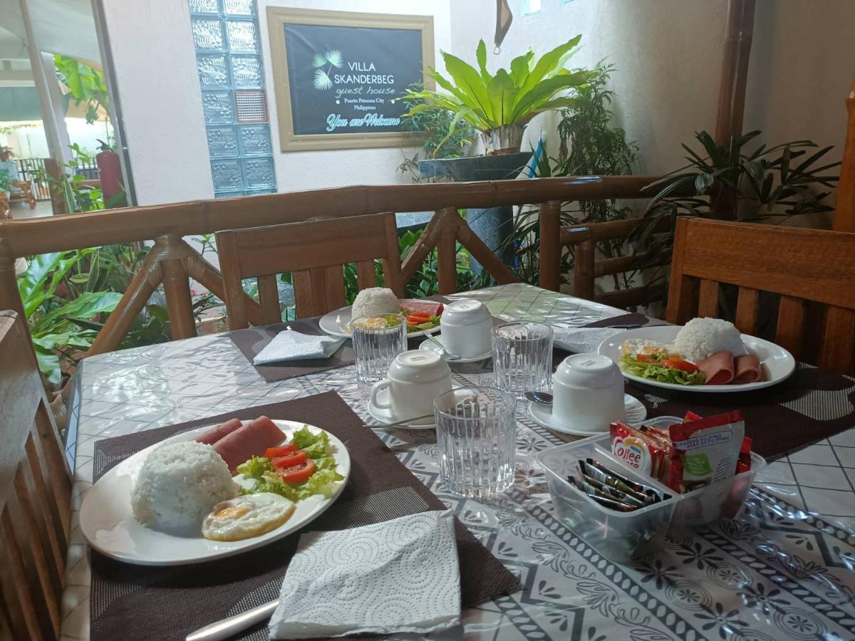 Villa Skanderbeg Guest House Пуэрто-Принцеса Экстерьер фото