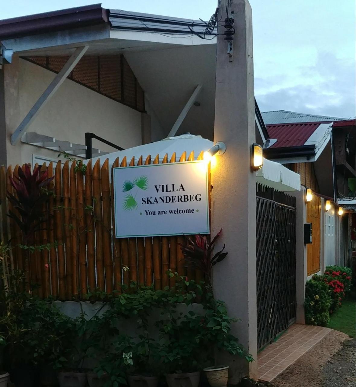 Villa Skanderbeg Guest House Пуэрто-Принцеса Экстерьер фото