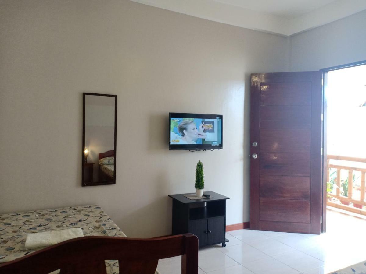 Villa Skanderbeg Guest House Пуэрто-Принцеса Экстерьер фото